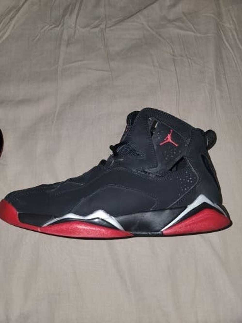 Nike Jordan true flights black gym red - image 3