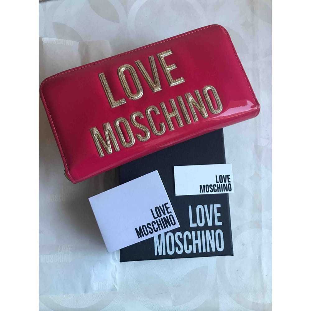 Moschino Love Patent leather purse - image 5