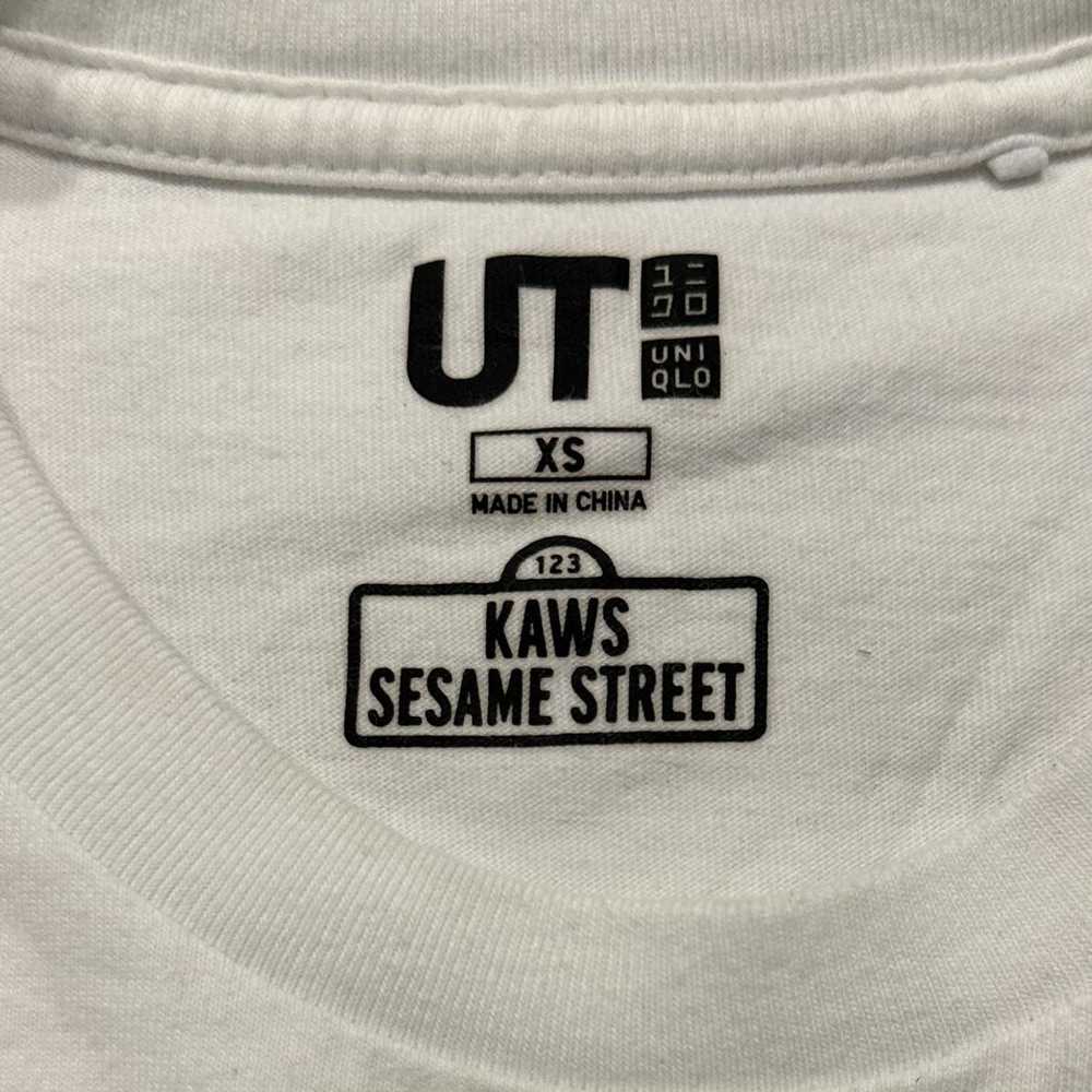 Kaws × Uniqlo KAWS x Uniqlo x Sesame Street Group… - image 4