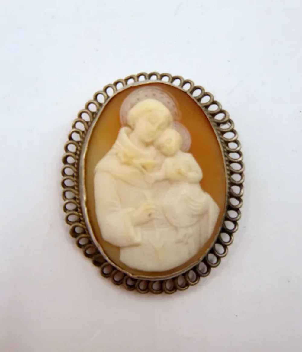 Antique Shell Cameo of Saint Francis and Baby Jes… - image 9