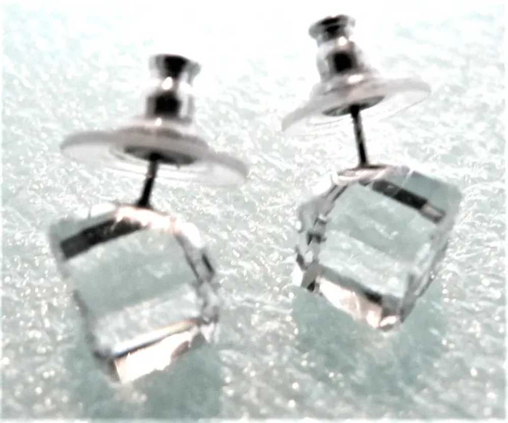 Vtg. Swarovski Crystal Bezel Cube Pierced Earrings - image 4