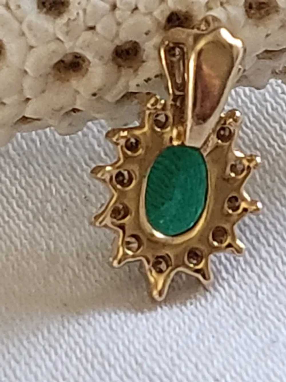 14K Gold Emerald and Diamonds Pendant, Small with… - image 10