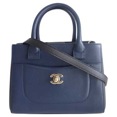 Neo executive leather handbag Chanel Blue in Leather - 20231586
