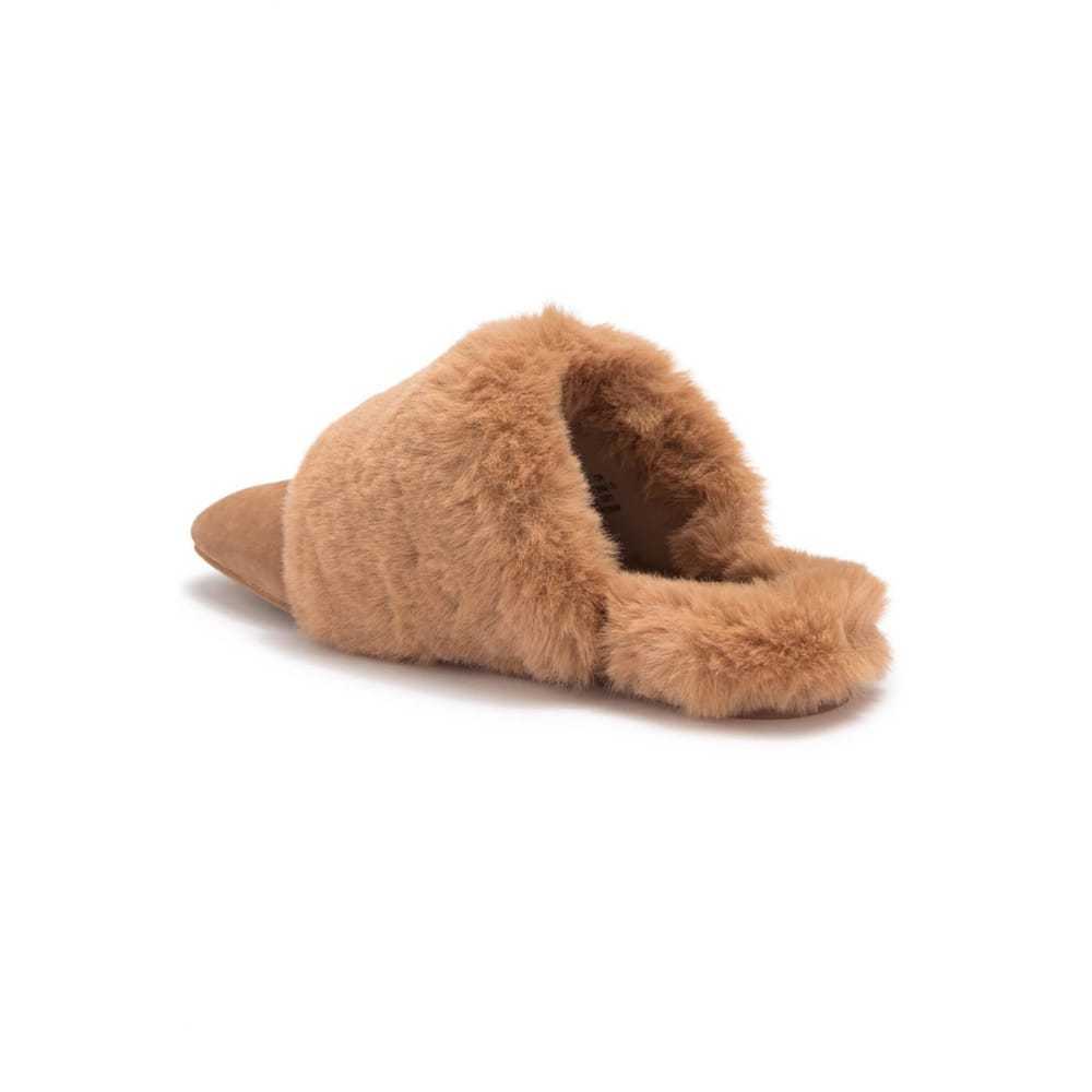 Stuart Weitzman Faux fur mules & clogs - image 3