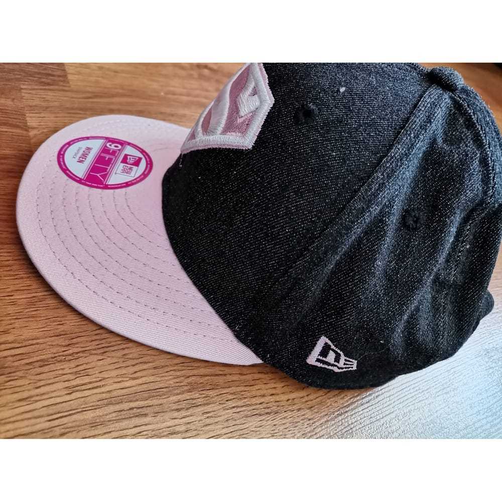 NEW Era Cloth cap - image 3