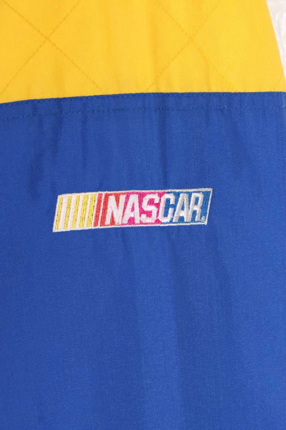NASCAR Jeff Gordon #24 Dupont NUTMEG Padded Windb… - image 6