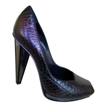 Yves Saint Laurent Exotic leathers heels