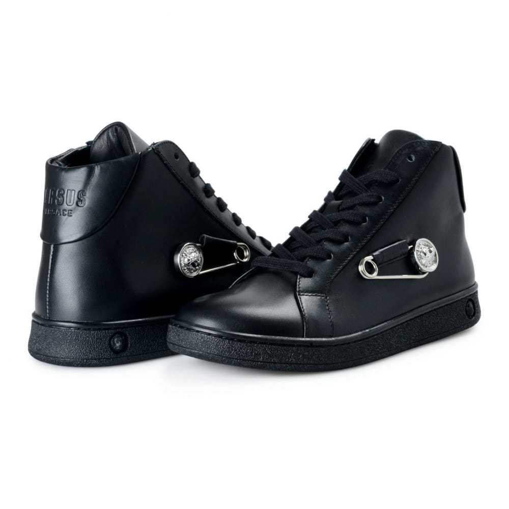 Versus Leather trainers - image 8