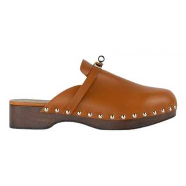 Hermès Carlotta leather mules & clogs - image 1