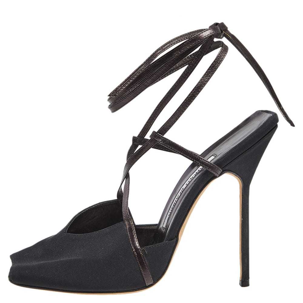 Manolo Blahnik Leather sandal - image 8