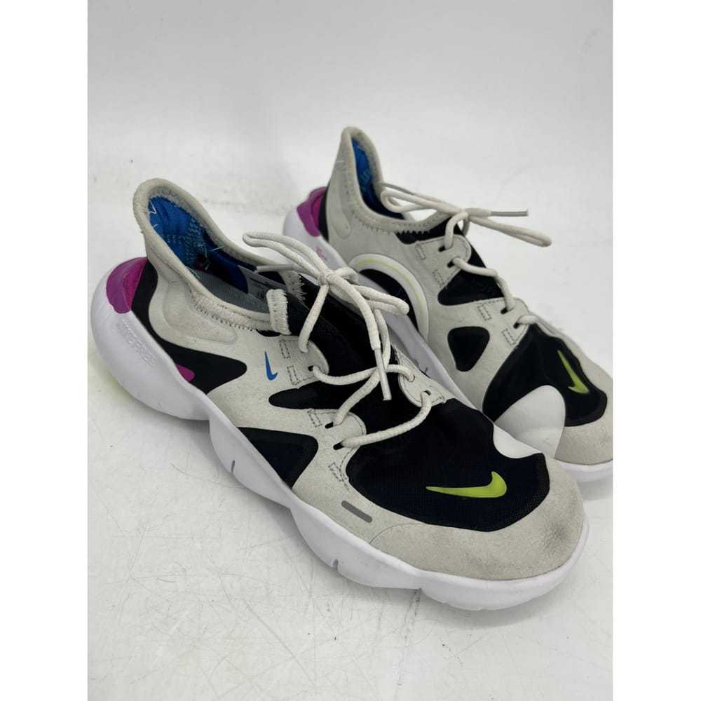 Nike Free Run cloth trainers - image 2
