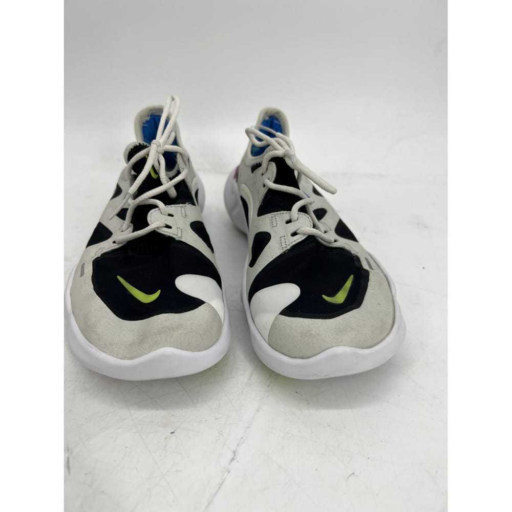Nike Free Run cloth trainers - image 8