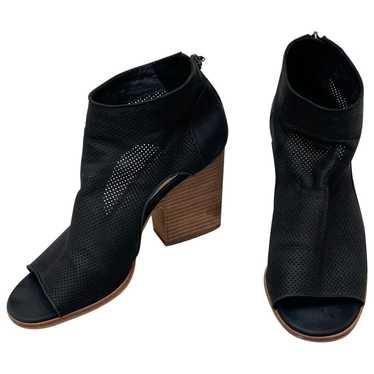 Vince Camuto Leather ankle boots - image 1