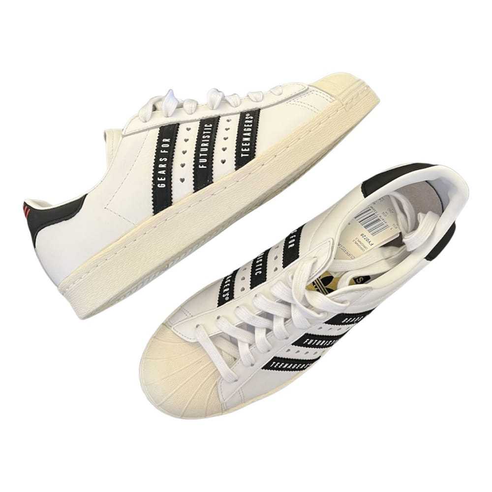 Adidas Superstar leather low trainers - image 1