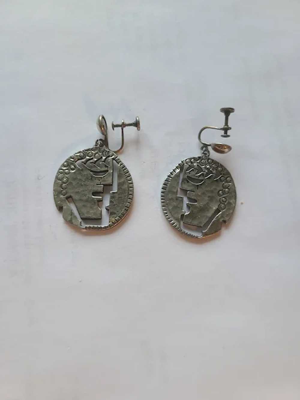 Vintage Rebajes GREEK GOD  Screwback Earrings Cop… - image 5