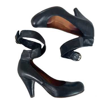Chie Mihara Leather heels