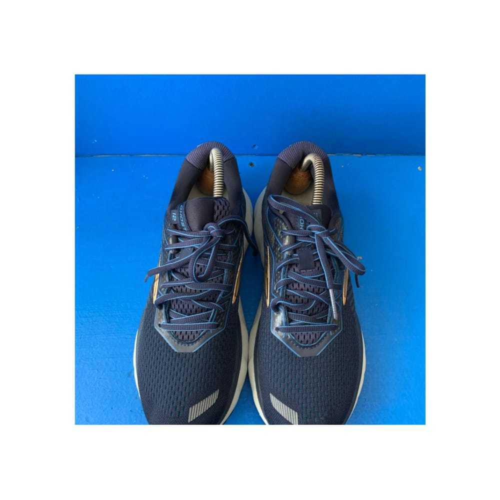 Brooks Trainers - image 4