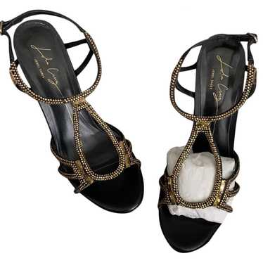 Lola Cruz Leather heels