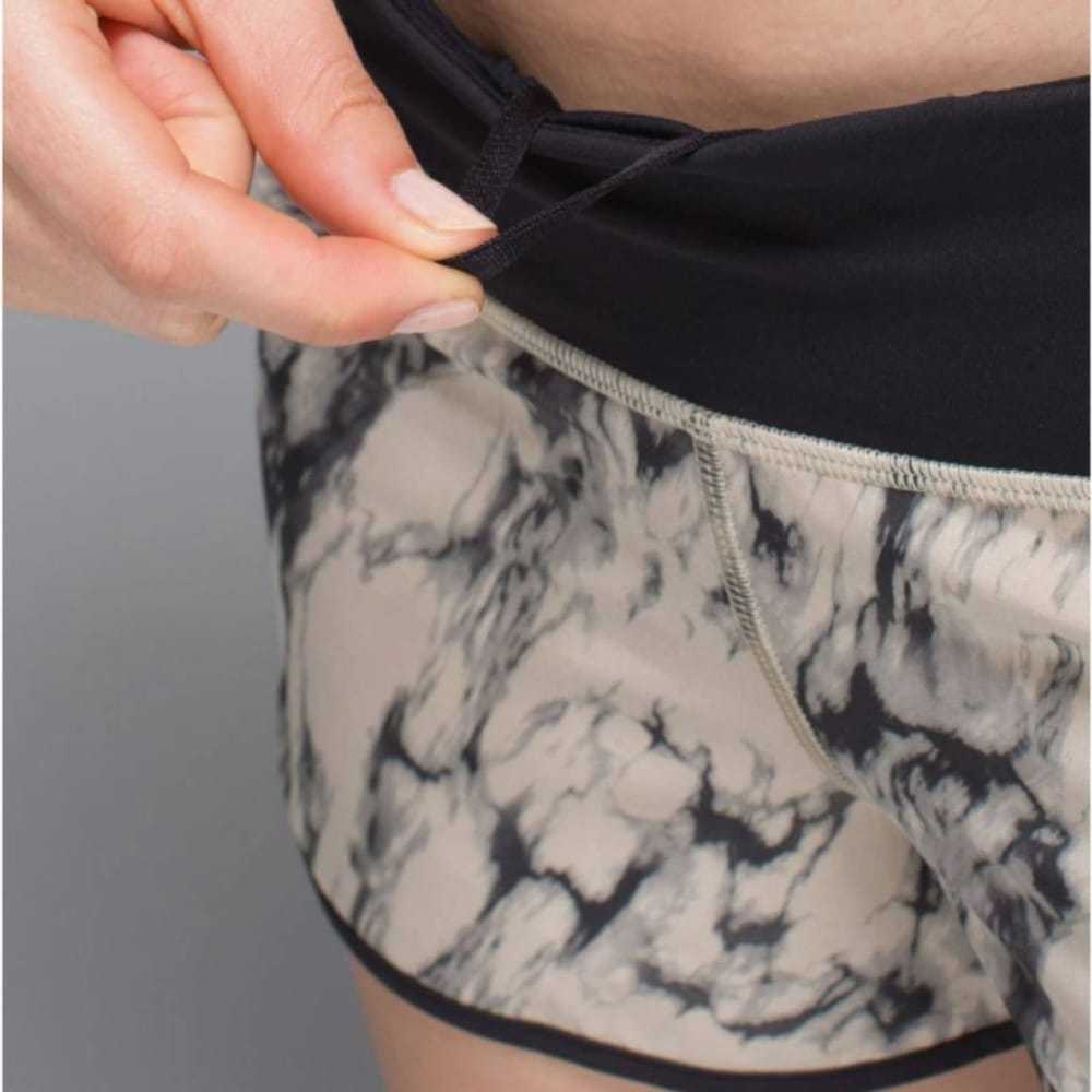 Lululemon Shorts - image 4