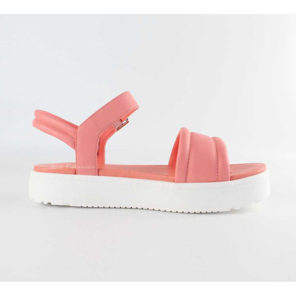 Ugg Leather sandal - image 12