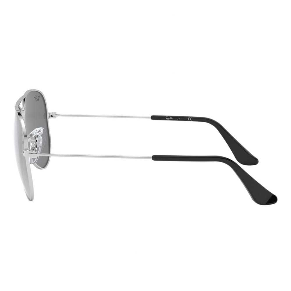 Ray-Ban Aviator sunglasses - image 6
