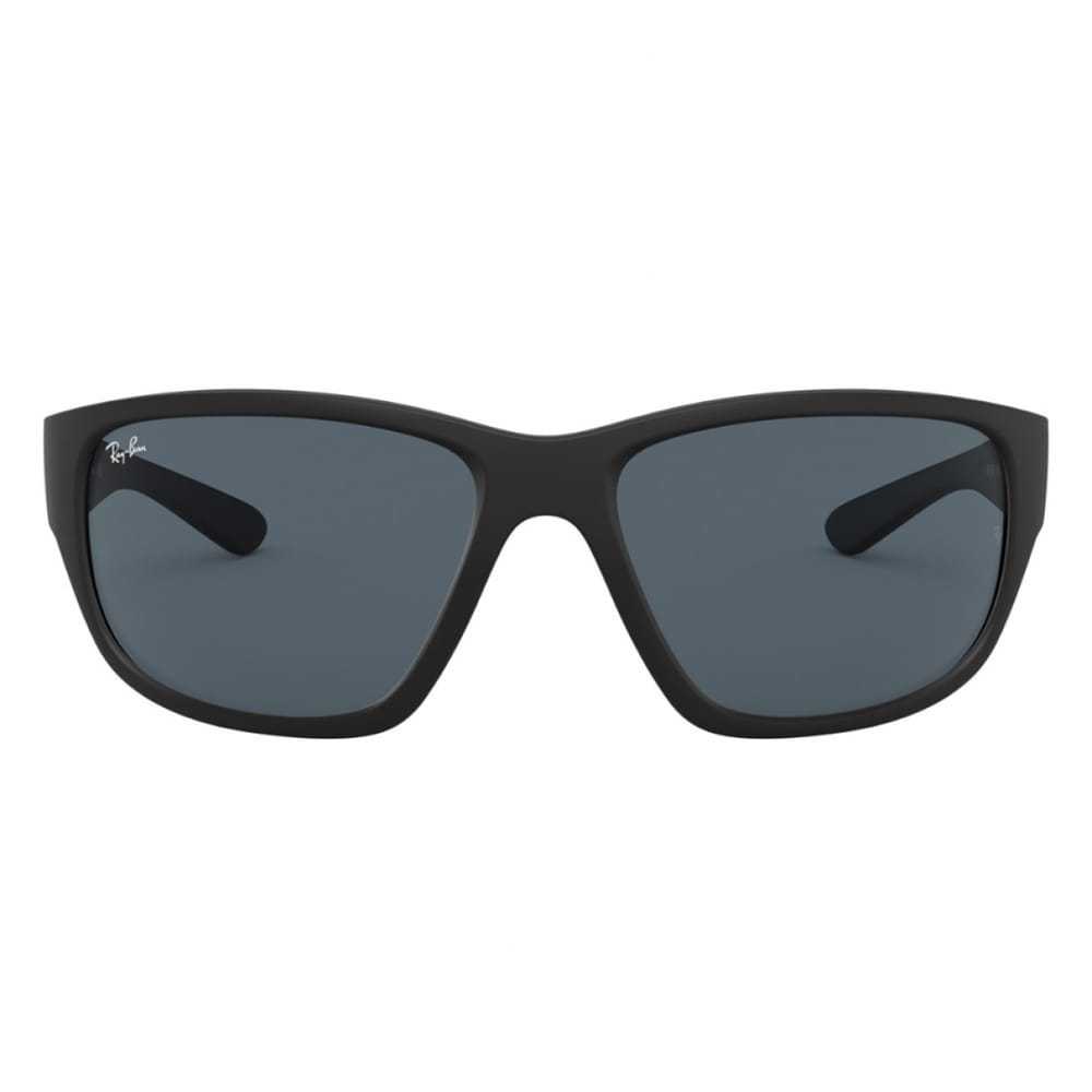 Ray-Ban Sunglasses - image 2