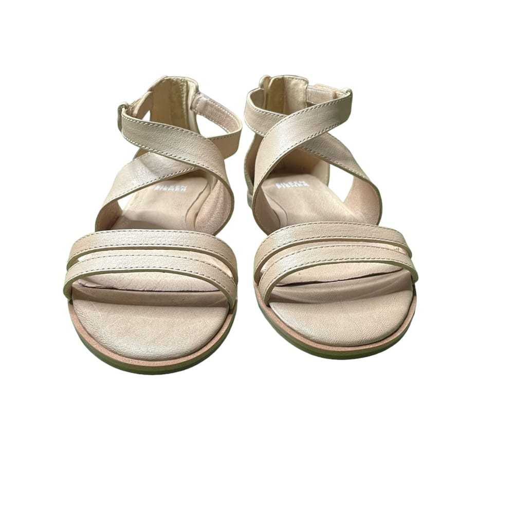 Eileen Fisher Leather sandal - image 3