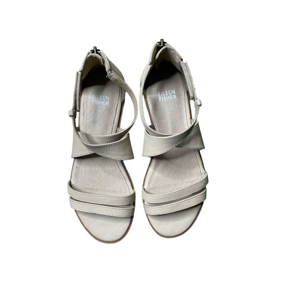 Eileen Fisher Leather sandal - image 5