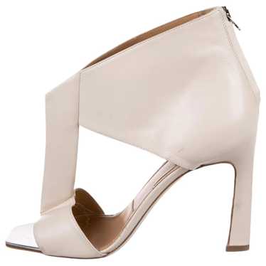 Salvatore Ferragamo Leather mid heel