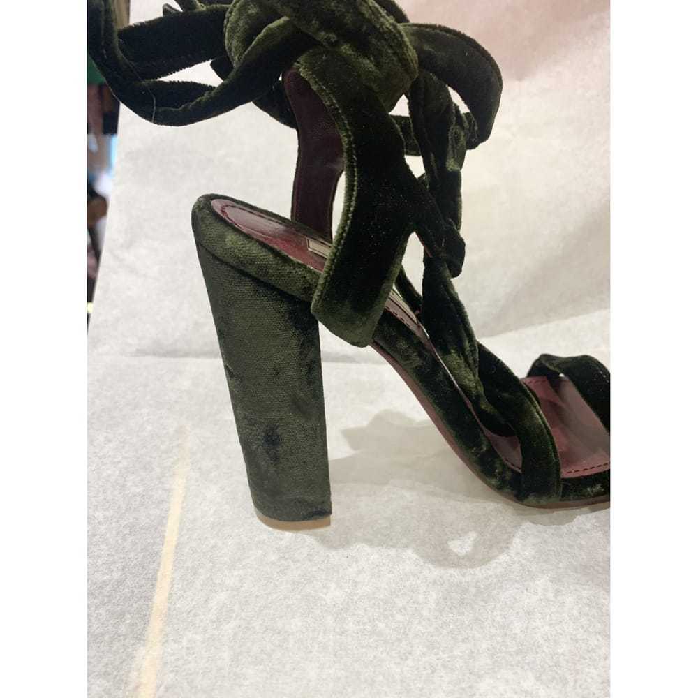 Nina Ricci Velvet sandals - image 4