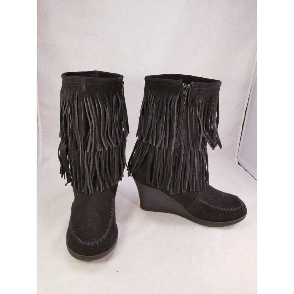 Minnetonka Ankle boots - image 6