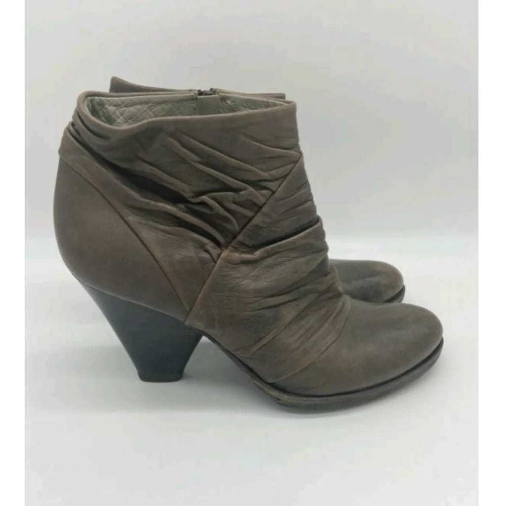 Ixos Leather ankle boots - image 3