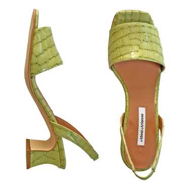 About Arianne Leather sandal