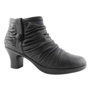 Dansko Leather ankle boots