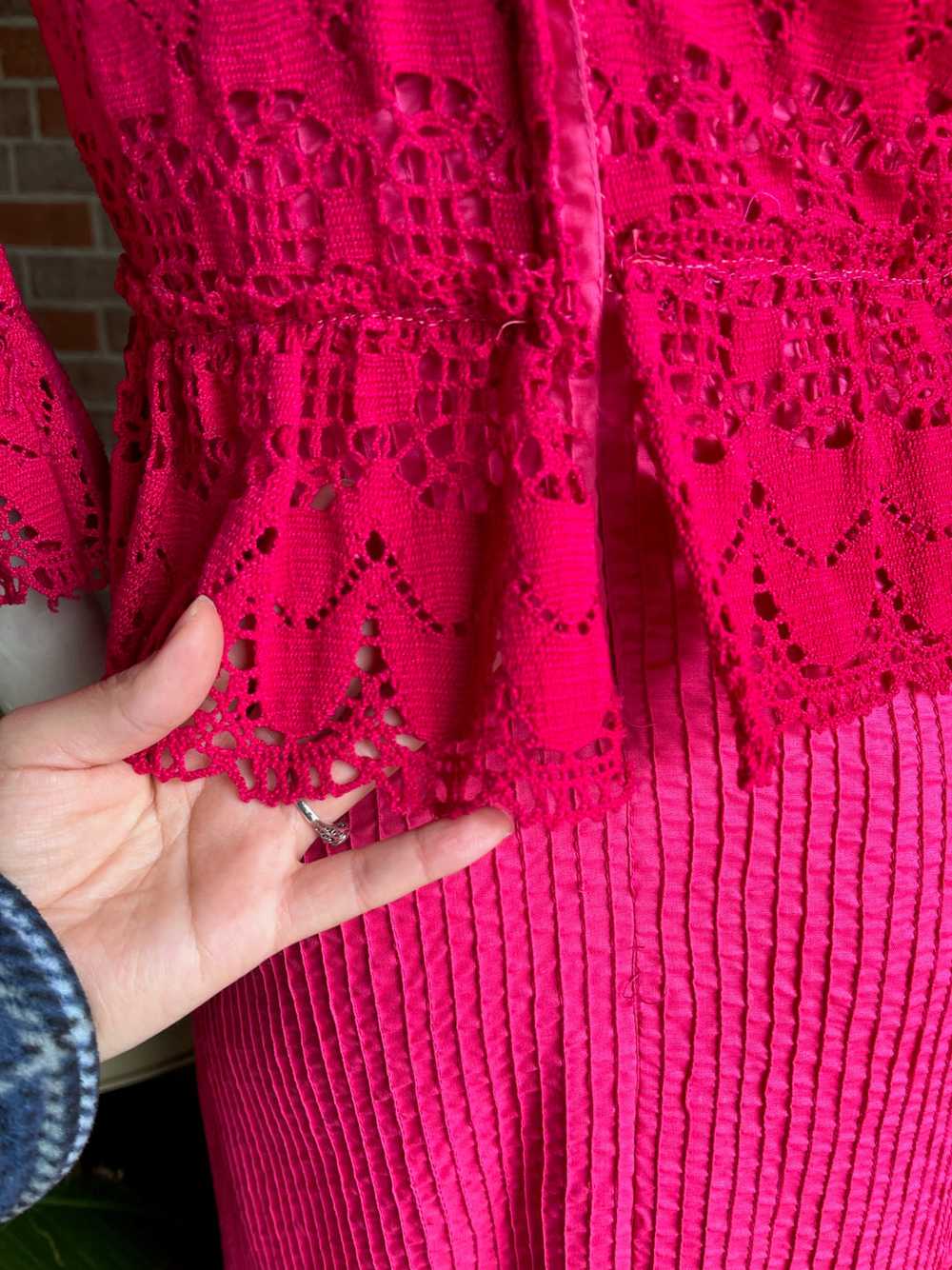 1960s Hot Pink Lace Mexican Dress - image 10