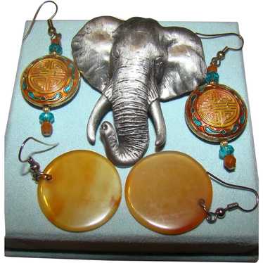 Unique variety lot of large figural elephant broo… - image 1