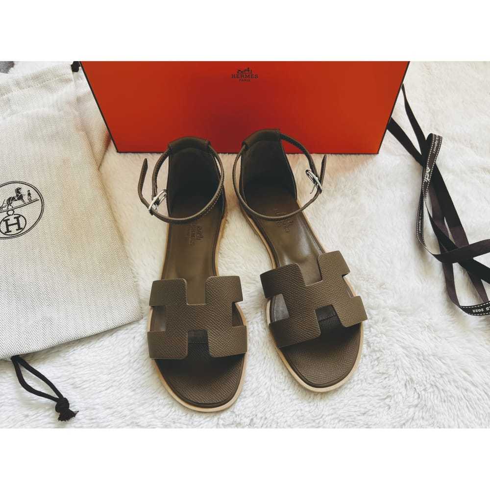 Hermès Santorini leather sandal - image 2