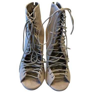 Kendall + Kylie Lace up boots