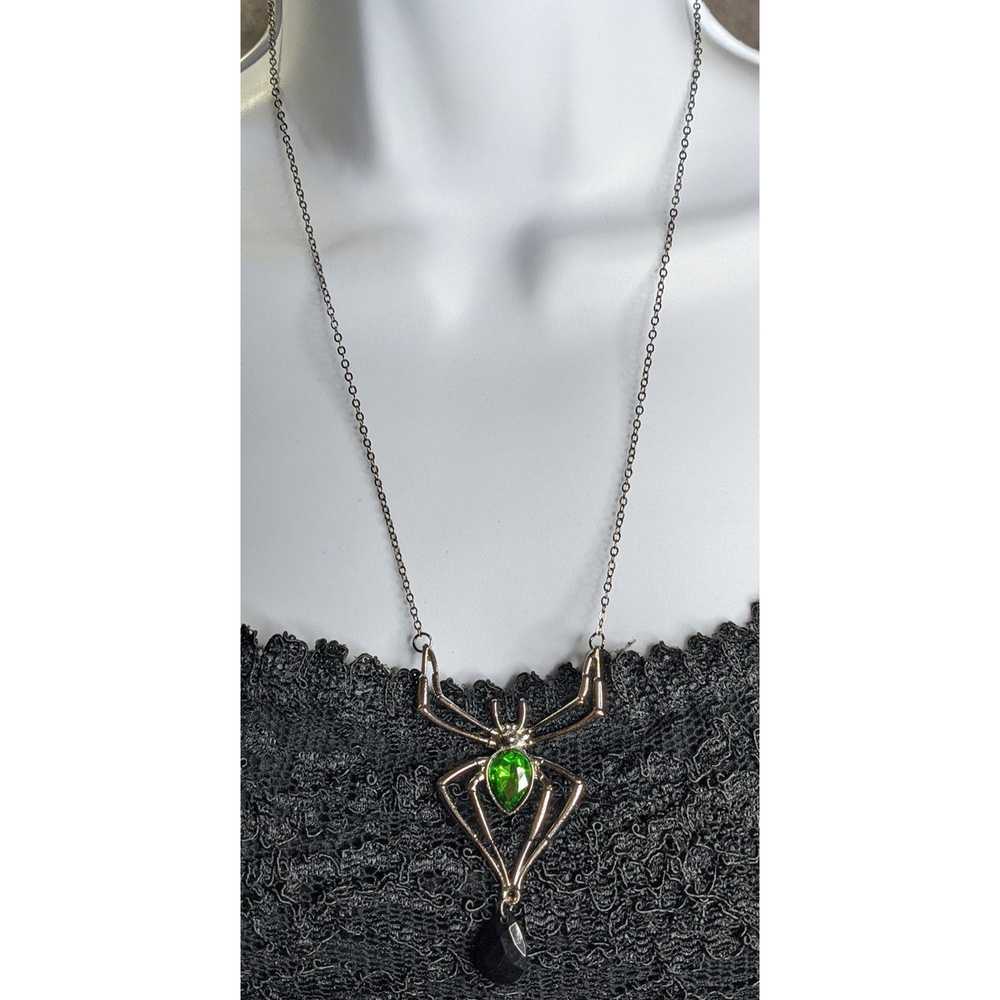 Other Green Gemmed Spider Necklace - image 3