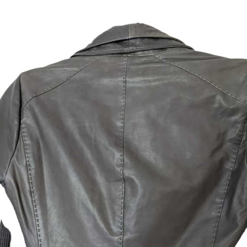 Vince Leather jacket - image 10