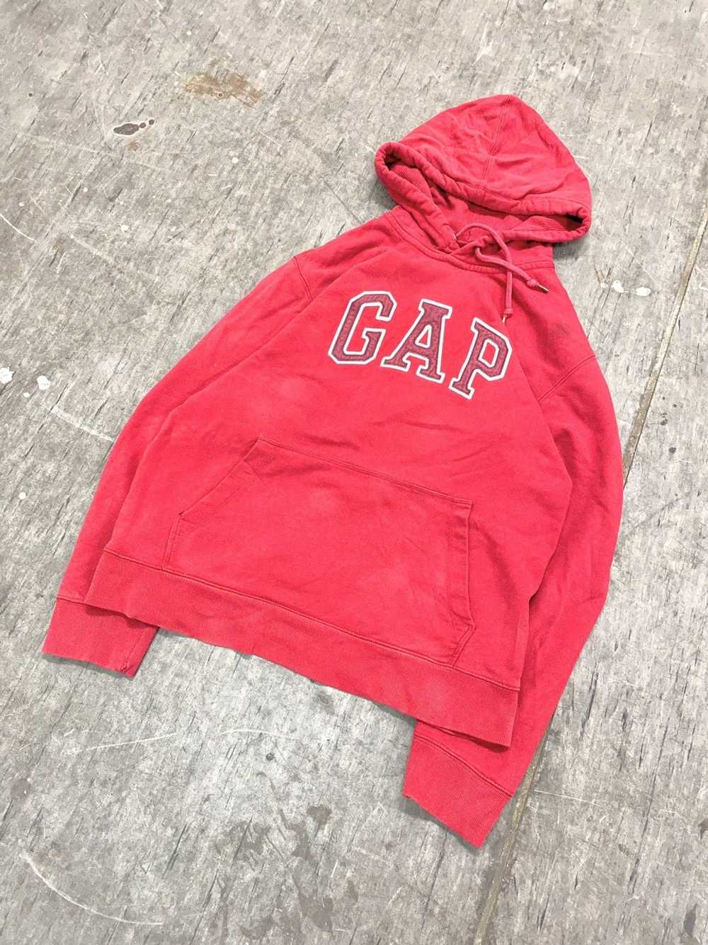 Gap × Streetwear × Vintage 🚨TRASHED Y2K Gap Hood… - image 1