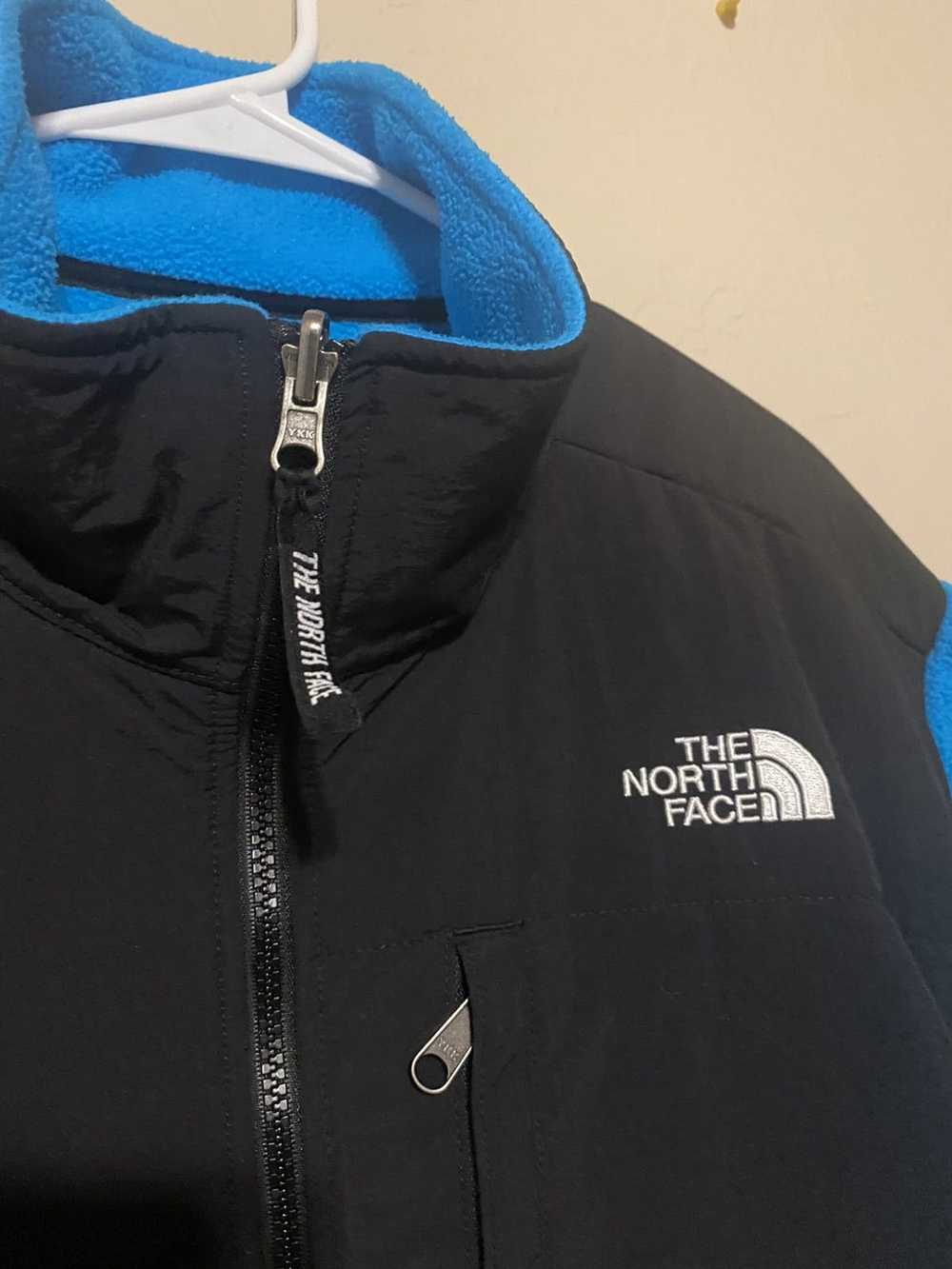 The North Face THE NORTH FACE blue fleece jacket - image 3