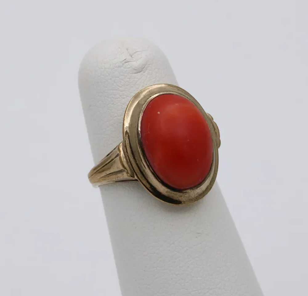 Antique Art Deco 9K Yellow Gold Coral Ring, Cockt… - image 2
