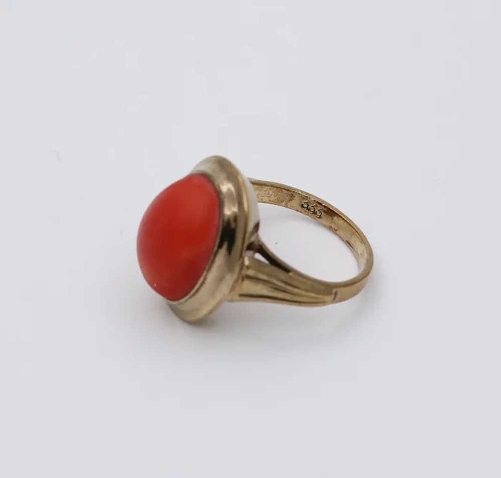 Antique Art Deco 9K Yellow Gold Coral Ring, Cockt… - image 5