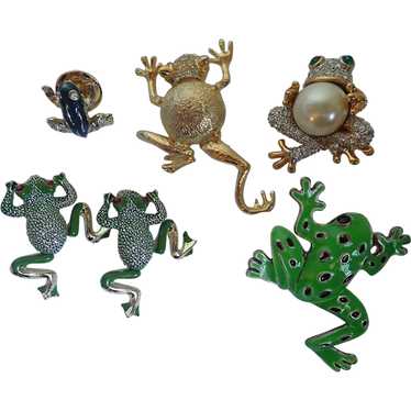 Vintage Collection Of Fabulous Frog Pin Brooches - image 1