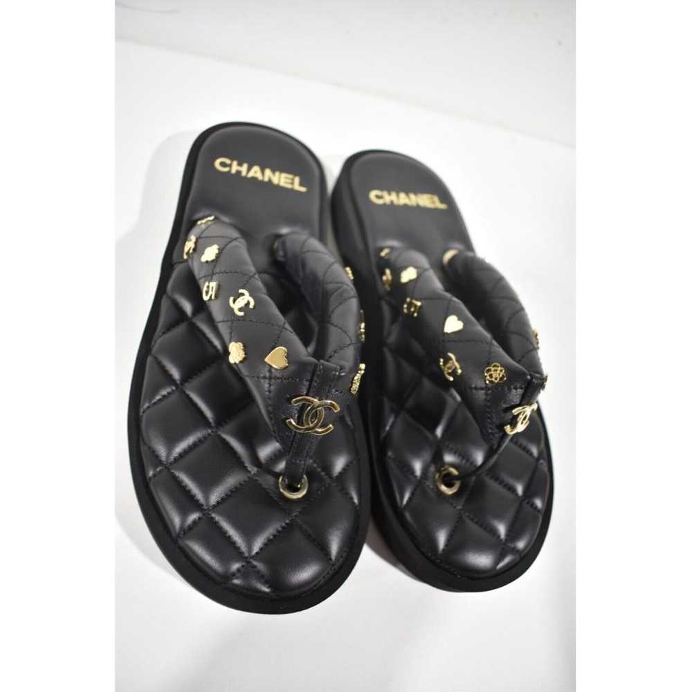Chanel Leather flip flops - image 7