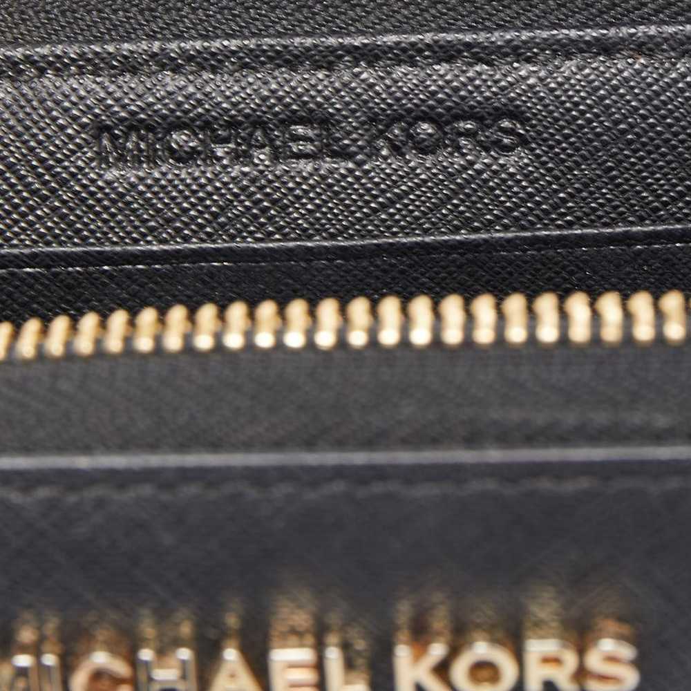 Michael Kors Leather wallet - image 6