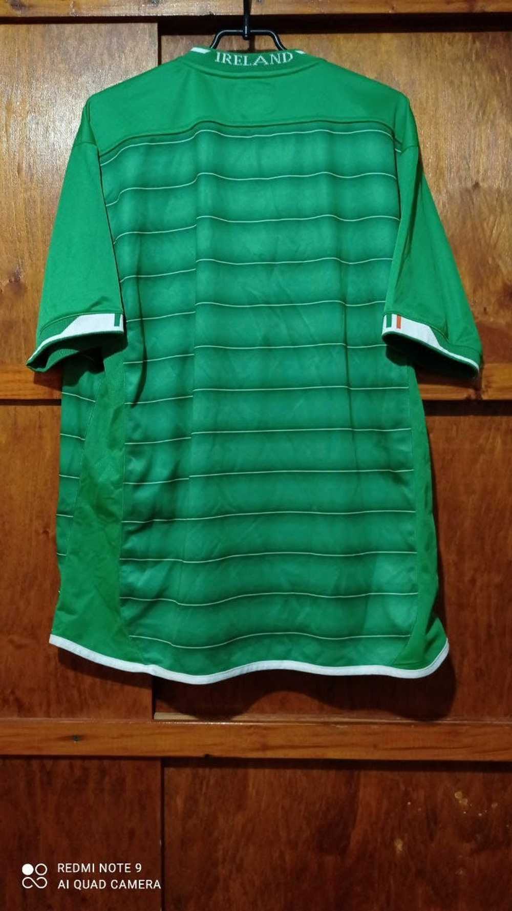 Soccer Jersey × Umbro × Vintage IRELAND 2002 HOME… - image 8