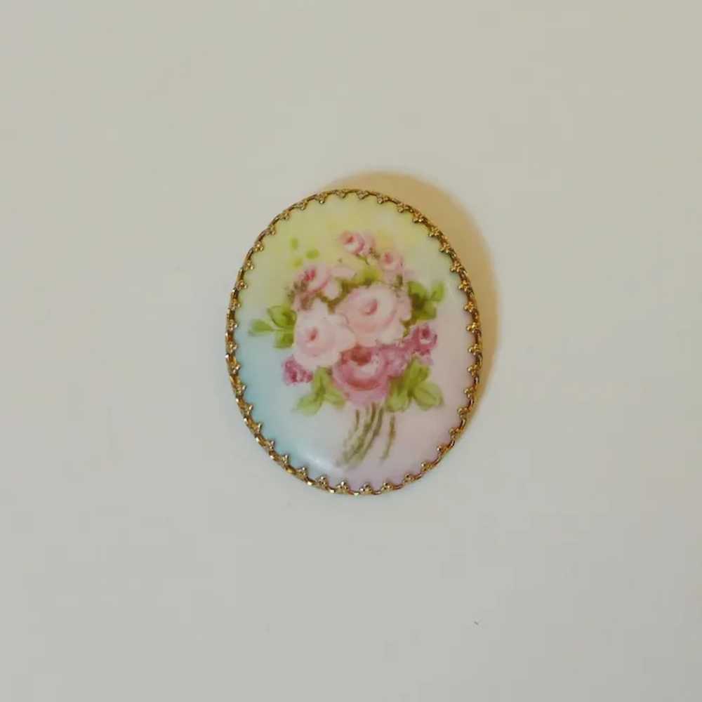 Porcelain Hand Painted Flower Gold Plate Pin - image 2