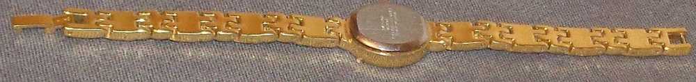 Other Ladies Gold Tone Fashion Watch Working - image 2